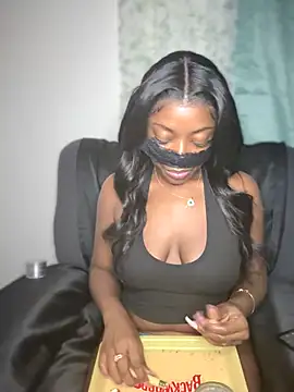  foreigntitts online show from September 24, 2025, 4:16 am