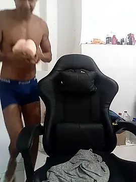 moreno25centimetro online show from January 10, 2026, 3:58 pm