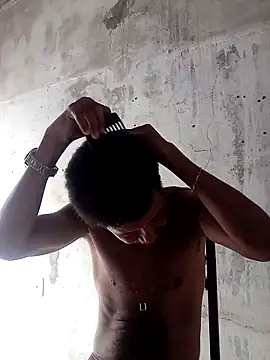 moreno25centimetro online show from February 26, 2026, 1:54 pm