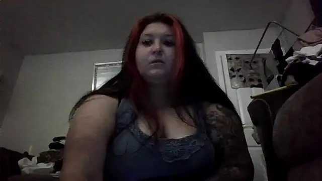 Snapshot of curvy_goddess_cleo chatting on September 28, 2025, 9:53 pm curvy goddess cleo online show from September 28, 2025, 9:53 pm