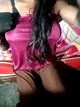 Snapshot of arti9995 chatting on April 6, 2026, 7:31 am arti9995 online show from April 6, 2026, 7:31 am