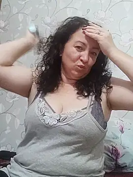 Velvet3451 online show from October 5, 2025, 11:30 am