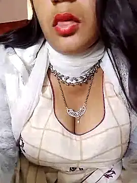 Snapshot of Babe_Doll04 chatting on February 4, 2026, 10:54 am Babe Doll04 online show from February 4, 2026, 10:54 am