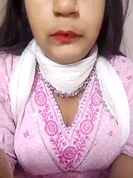 Snapshot of Babe_Doll04 chatting on February 13, 2026, 7:15 am Babe Doll04 online show from February 13, 2026, 7:15 am