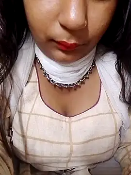 Snapshot of Babe_Doll04 chatting on February 24, 2026, 7:06 am Babe Doll04 online show from February 24, 2026, 7:06 am