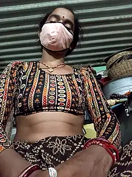 MISS LOVE 001 online show from October 14, 2025, 5:25 pm