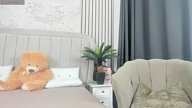 Snapshot of DaryaReed chatting on September 15, 2025, 4:01 am DaryaReed online show from September 15, 2025, 4:01 am