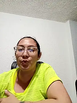 MargaretMonroe online show from April 3, 2026, 11:58 pm