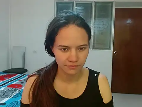 yarafuckass online show from February 23, 2026, 7:33 pm