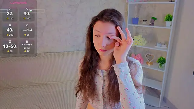 GiseleLamos online show from December 2, 2025, 3:23 am