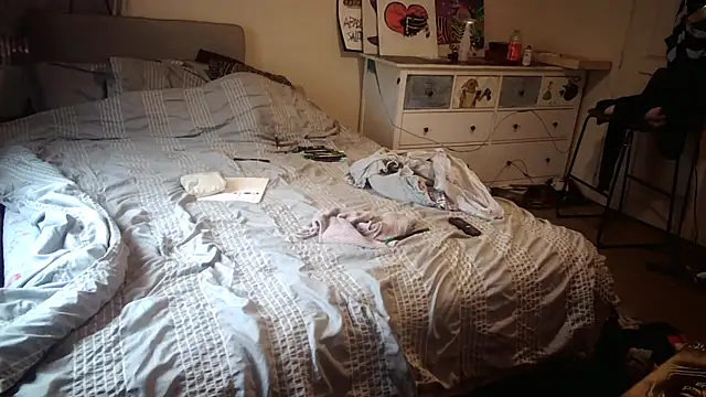 Snapshot of PremiumKitty chatting on February 18, 2026, 10:50 pm PremiumKitty online show from February 18, 2026, 10:50 pm