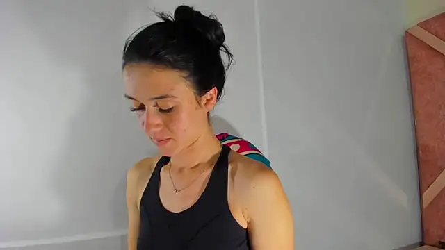 Snapshot of Amy_Kobold3 chatting on February 28, 2026, 10:44 pm Amy Kobold3 online show from February 28, 2026, 10:44 pm