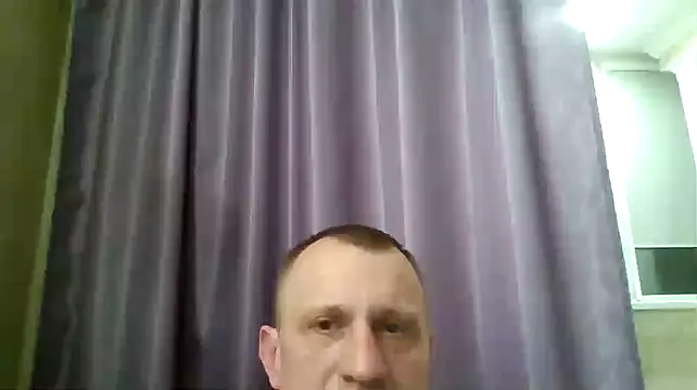 Snapshot of DDonn19 chatting on March 19, 2026, 7:07 pm DDonn19 online show from March 19, 2026, 7:07 pm