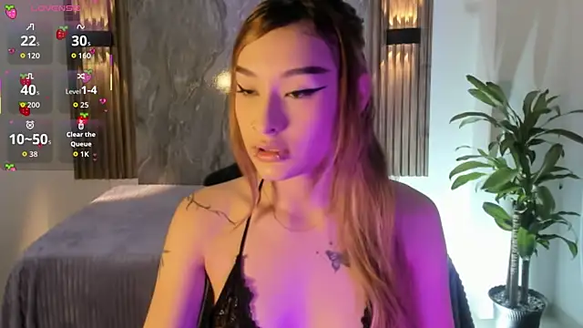 Melodylane online show from November 18, 2025, 12:20 pm