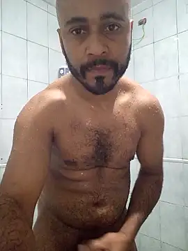 reisloko online show from September 12, 2025, 9:59 pm