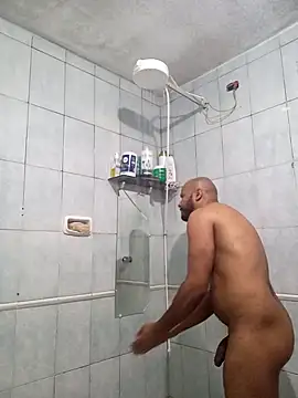 reisloko online show from September 18, 2025, 9:17 pm