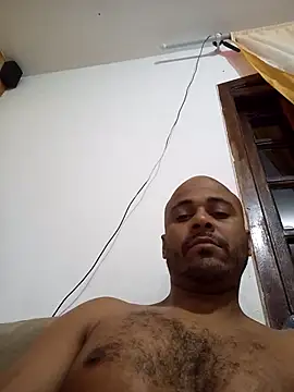 reisloko online show from September 30, 2025, 11:43 pm