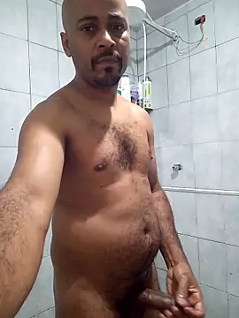 reisloko online show from October 15, 2025, 9:26 pm