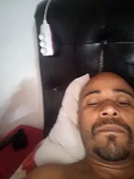 reisloko online show from November 20, 2025, 6:18 pm