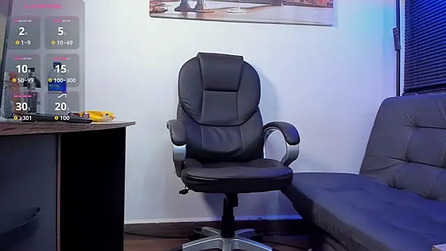 Dash Bukoski online show from September 16, 2025, 11:33 am