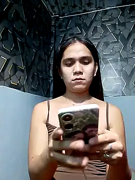 Snapshot of lexyyr17 chatting on February 1, 2026, 7:51 am lexyyr17 online show from February 1, 2026, 7:51 am