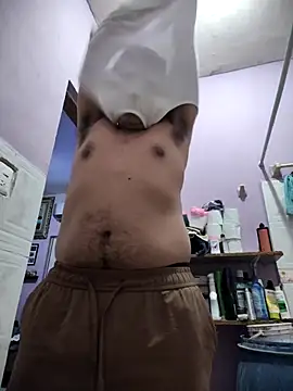 Snapshot of Rtmh1250 chatting on December 2, 2025, 1:44 am Rtmh1250 online show from December 2, 2025, 1:44 am