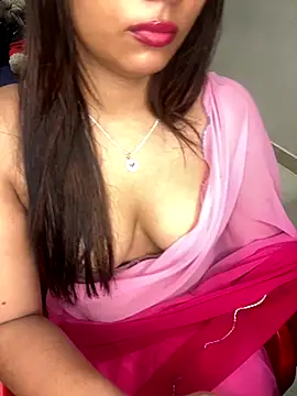 april 0066 online show from October 13, 2025, 9:15 pm