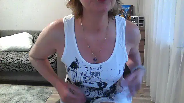 IrynaMolbertx online show from November 2, 2025, 1:13 pm