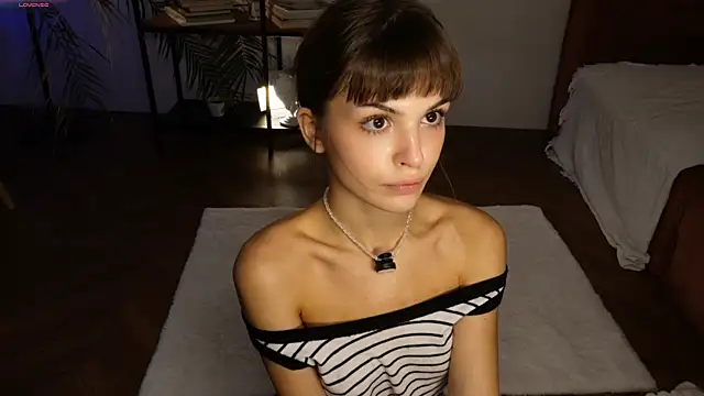 Snapshot of Eva_Zill chatting on September 26, 2025, 7:34 am Eva Zill online show from September 26, 2025, 7:34 am