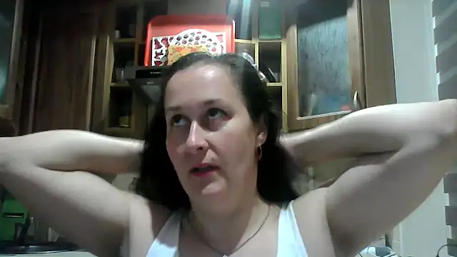 Snapshot of Amandda_ chatting on October 23, 2025, 5:44 pm Amandda online show from October 23, 2025, 5:44 pm