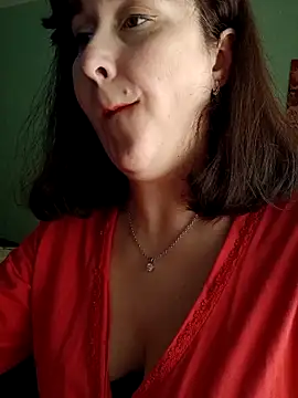 Amandda  online show from May 6, 2026, 12:54 pm