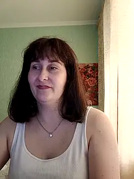 Amandda  online show from May 25, 2026, 11:05 am