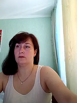 Amandda  online show from June 19, 2026, 7:34 am