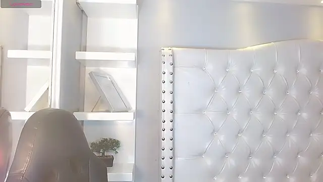 DarliingSweet online show from September 17, 2025, 11:23 am