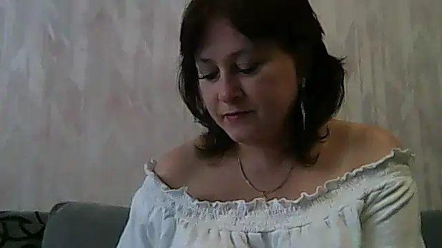 Snapshot of Samantha44021 chatting on October 7, 2025, 10:12 am Samantha44021 online show from October 7, 2025, 10:12 am