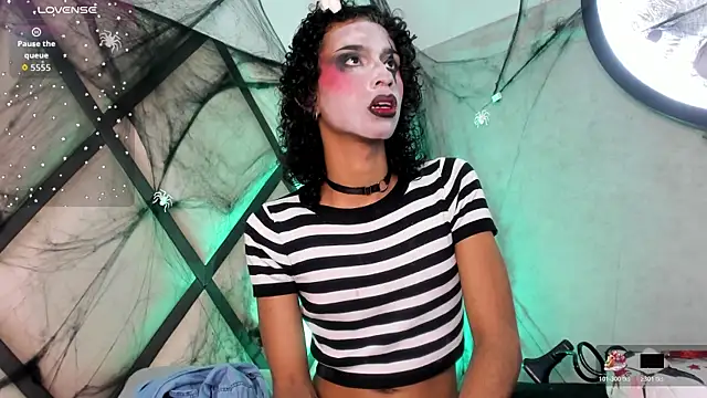 Snapshot of venus-03 chatting on October 31, 2025, 4:02 am venus-03 online show from October 31, 2025, 4:02 am