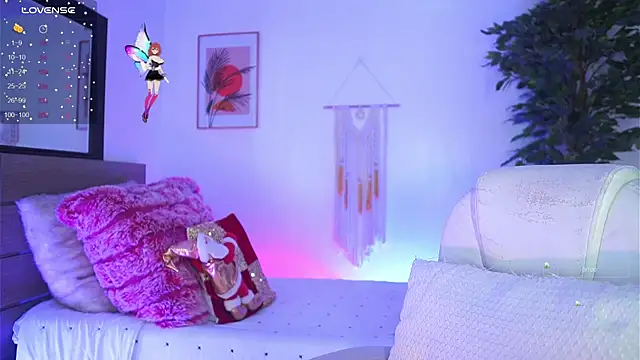 melissa laurent  online show from November 20, 2025, 12:38 pm