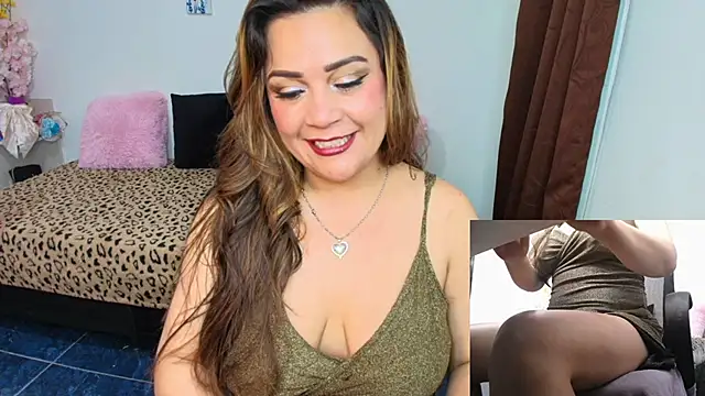 Paulina-Becerraa online show from May 27, 2026, 4:09 am