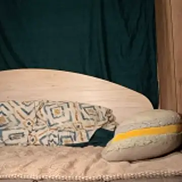 Tupo070481 online show from March 18, 2026, 4:10 pm