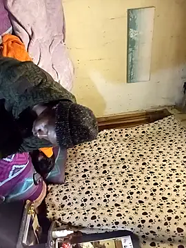 Snapshot of KruellaR1de3 chatting on December 19, 2025, 10:06 pm KruellaR1de3 online show from December 19, 2025, 10:06 pm