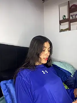 hotwife26 online show from April 10, 2026, 10:47 pm