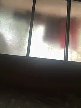 Snapshot of crazy111girl chatting on February 19, 2026, 10:11 am crazy111girl online show from February 19, 2026, 10:11 am