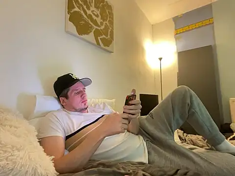 Snapshot of shyandchilling chatting on February 25, 2026, 7:23 pm shyandchilling online show from February 25, 2026, 7:23 pm