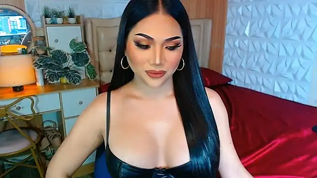 ValeriaHelaby online show from September 13, 2025, 6:51 pm