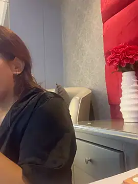 Snapshot of VictoriaFerro chatting on July 8, 2026, 12:31 pm VictoriaFerro online show from July 8, 2026, 12:31 pm