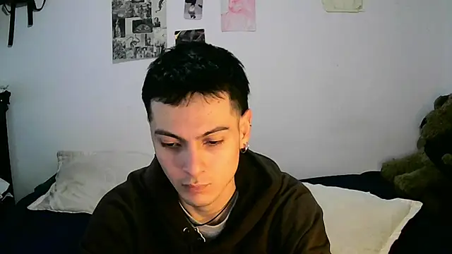 Snapshot of Dioniso_guy8 chatting on September 15, 2025, 1:00 pm Dioniso guy8 online show from September 15, 2025, 1:00 pm