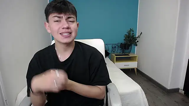 Snapshot of Ithan_ chatting on September 21, 2025, 1:46 pm Ithan online show from September 21, 2025, 1:46 pm