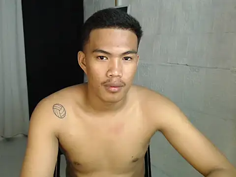 Snapshot of saj_taylorr17 chatting on December 18, 2025, 5:52 pm saj taylorr17 online show from December 18, 2025, 5:52 pm