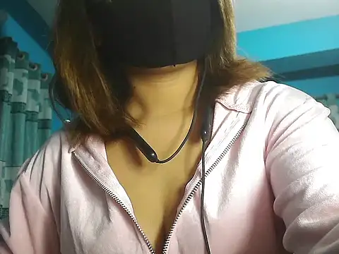 Snapshot of meghbalikargolponoy09 chatting on December 4, 2025, 4:16 pm meghbalikargolponoy09 online show from December 4, 2025, 4:16 pm