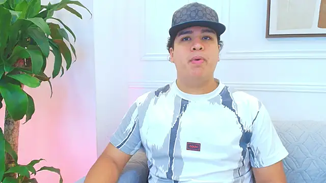 Naim Bennetsex online show from January 15, 2026, 6:33 pm